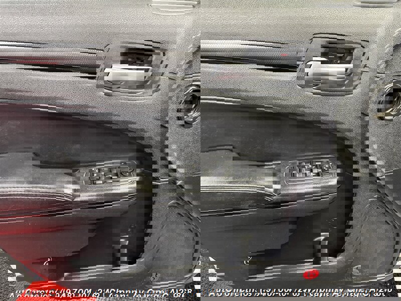 Used 2012 Chrysler 300 S image 19