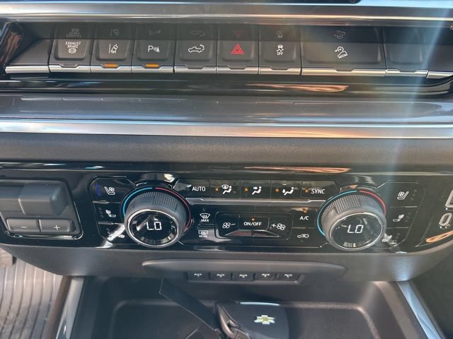 New 2026 Chevrolet Silverado 3500 High Country w/ High Country Premium Package AWD/4WD image 19