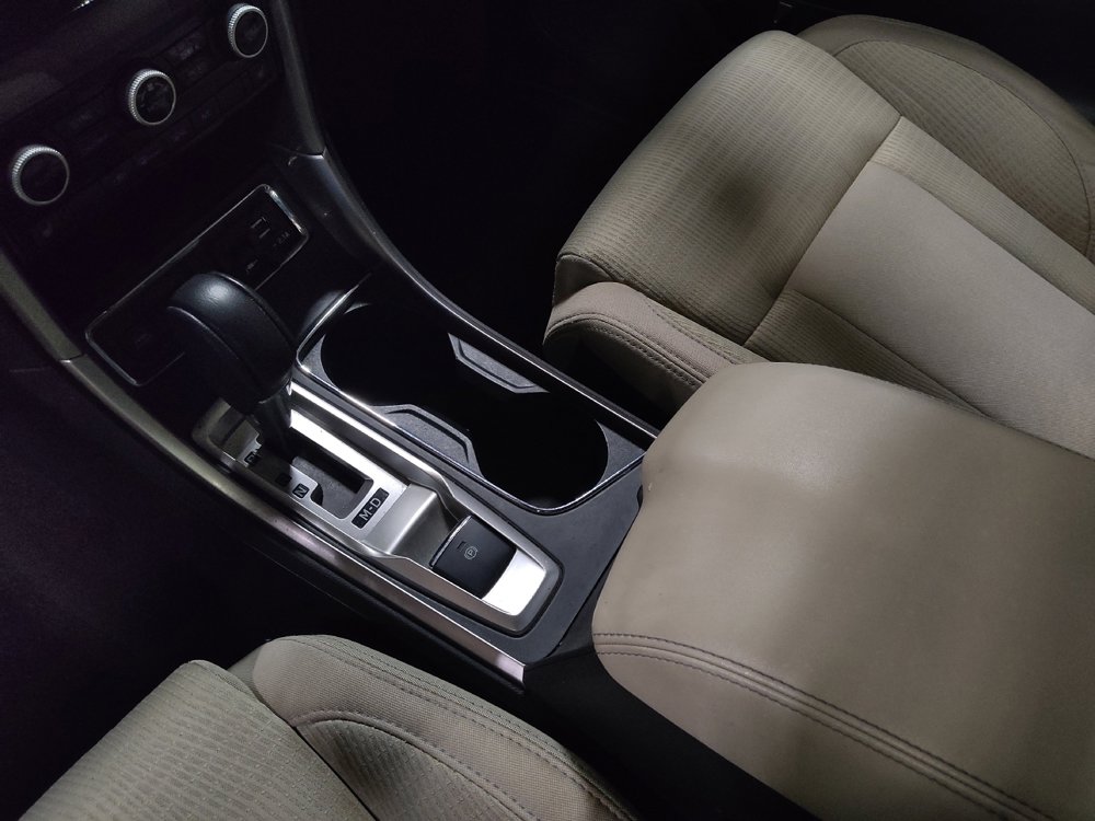 Used 2020 Subaru Ascent Premium w/ Convenience Package image 26