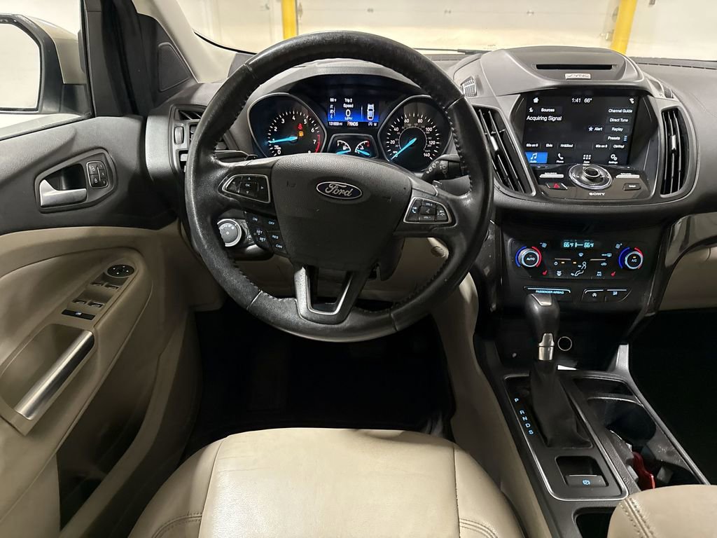 Used 2017 Ford Escape Titanium FWD image 11