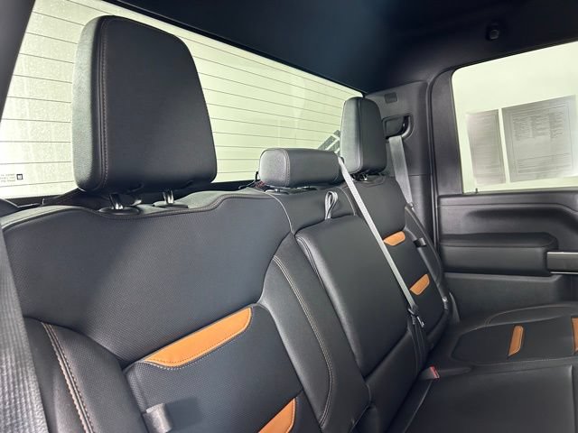 Used 2022 GMC Sierra 3500 AT4 AWD/4WD image 13