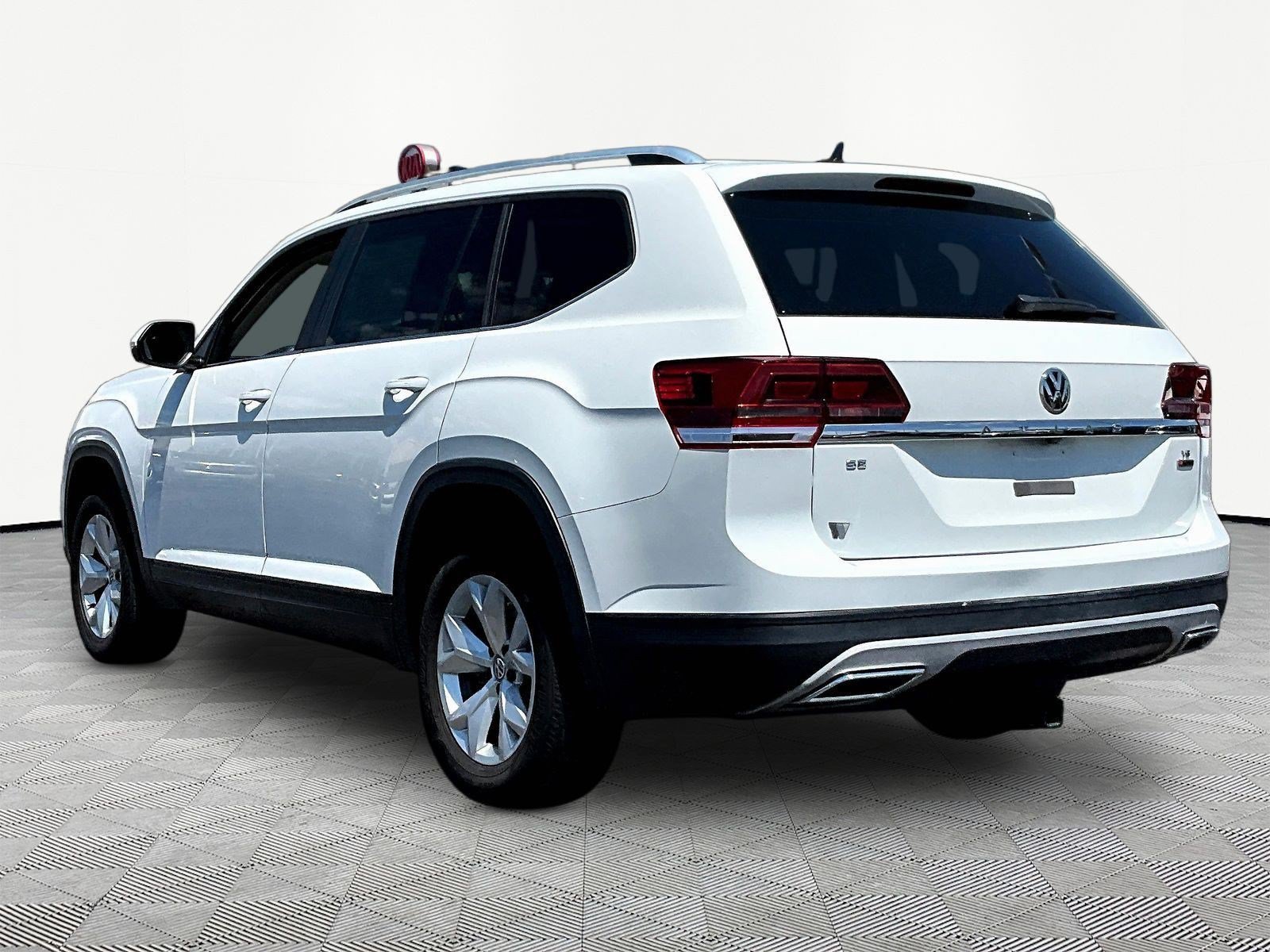 Used 2018 Volkswagen Atlas SE AWD/4WD image 4