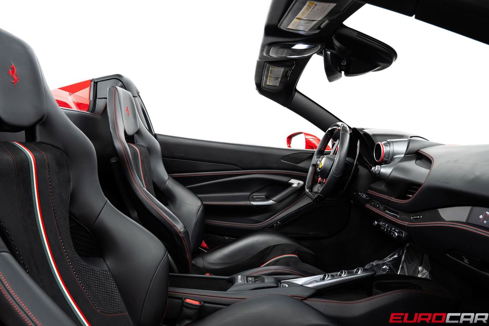 Used 2022 Ferrari F8 Tributo image 39