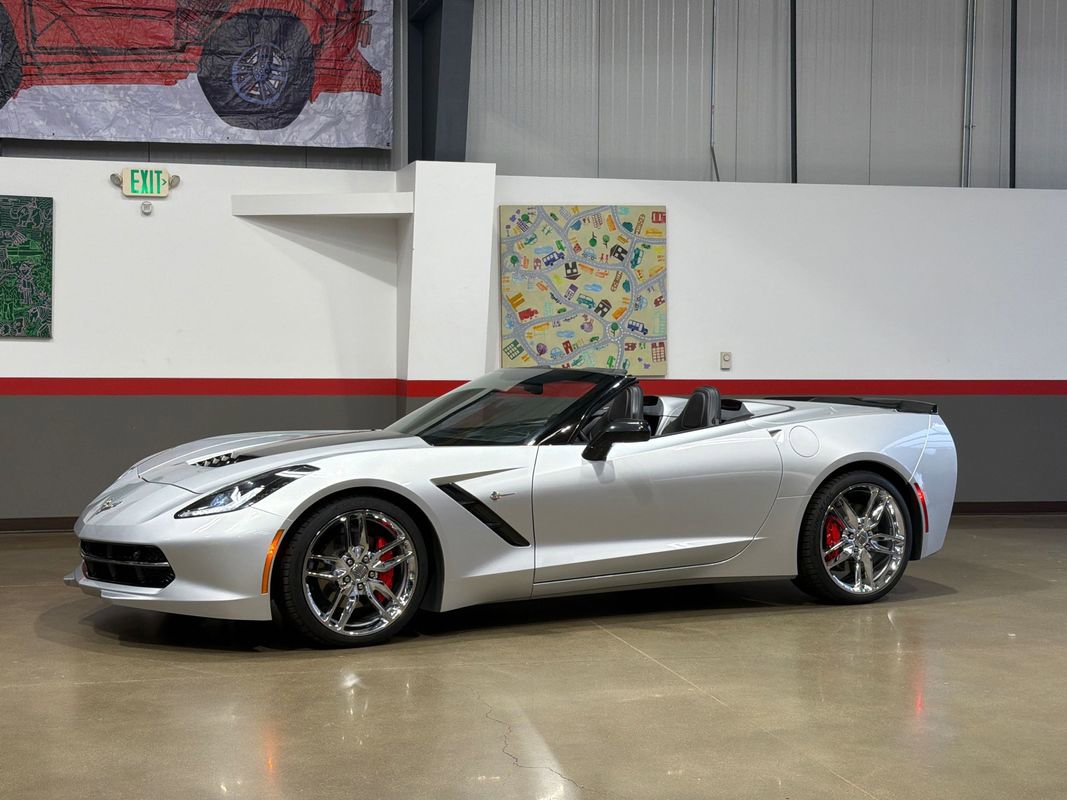 Used 2016 Chevrolet Corvette Stingray Convertible w/ 3LT Preferred Equipment Group RWD image 81