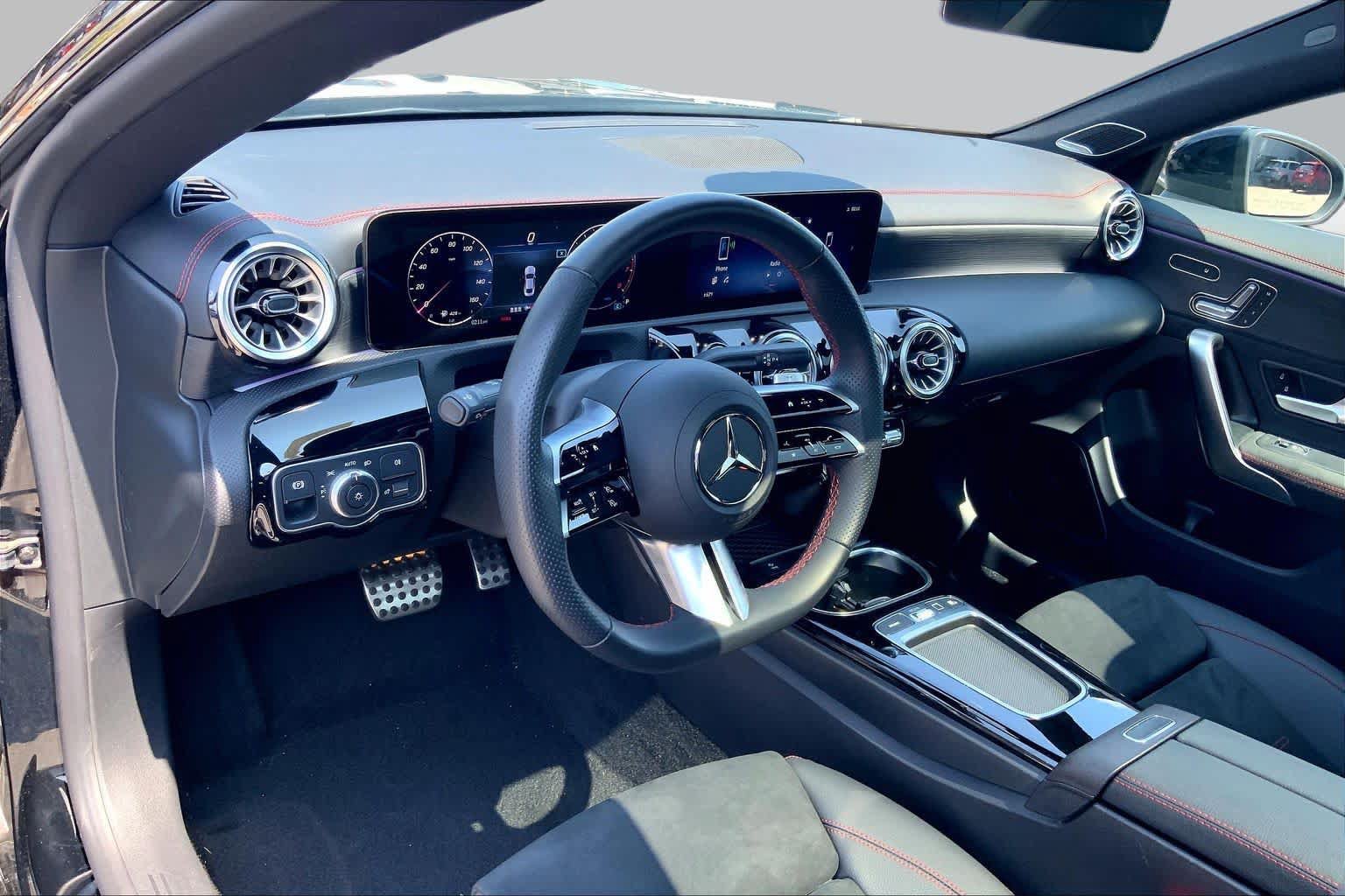 Certified 2026 Mercedes-Benz CLA 250 4MATIC image 17