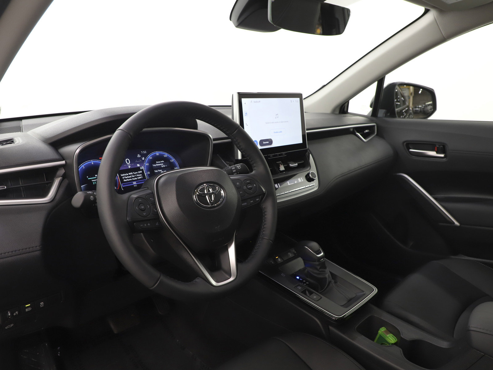 Used 2026 Toyota Corolla Cross XLE w/ Convenience Package image 26