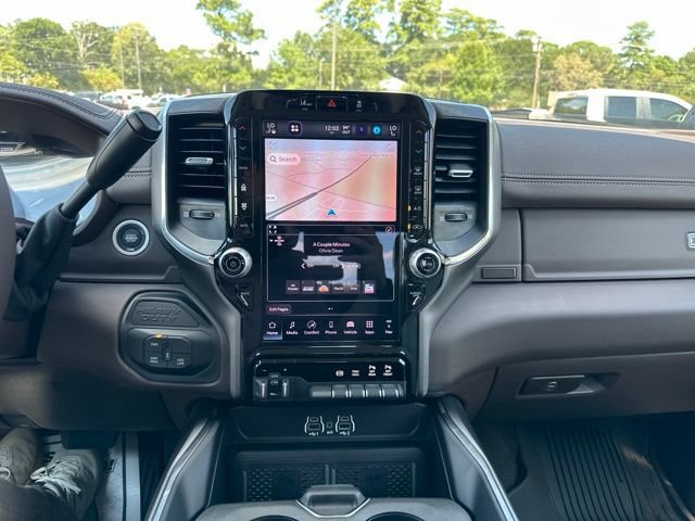New 2027 RAM 3500 Laramie AWD/4WD image 14