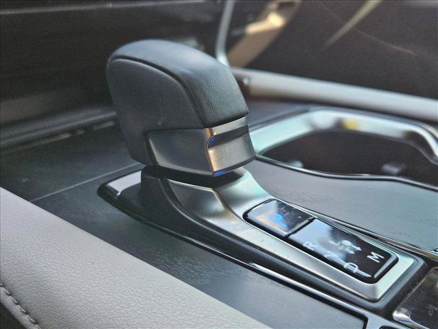 Used 2024 Lexus RX 350 Premium w/ Accessory Package (Z1) FWD image 12