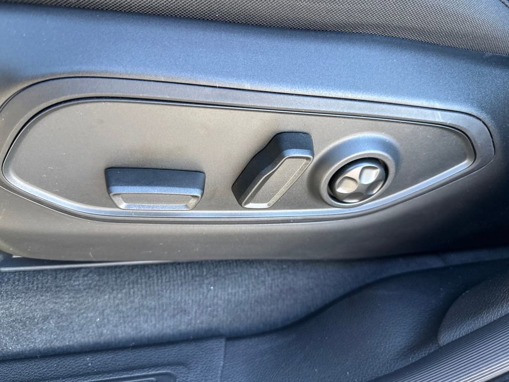 New 2025 Jeep Grand Cherokee L Laredo w/ Luxury Tech Group I image 12