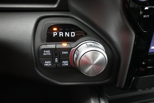 New 2027 RAM 1500 Laramie w/ Night Edition AWD/4WD image 9
