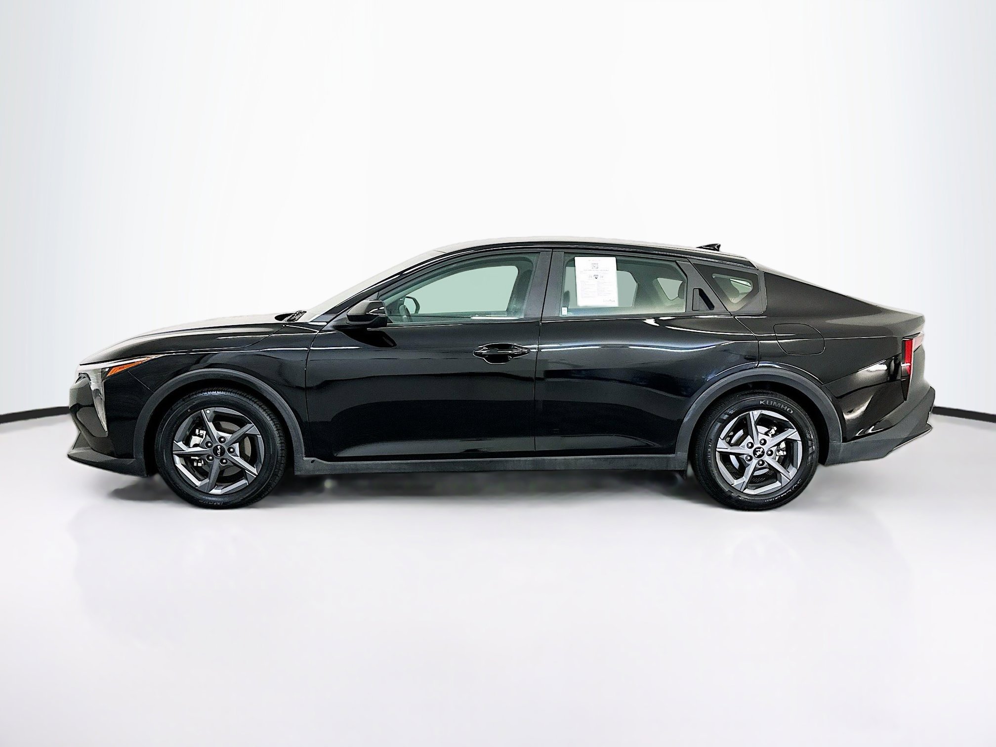 Used 2025 Kia K4 FWD image 4