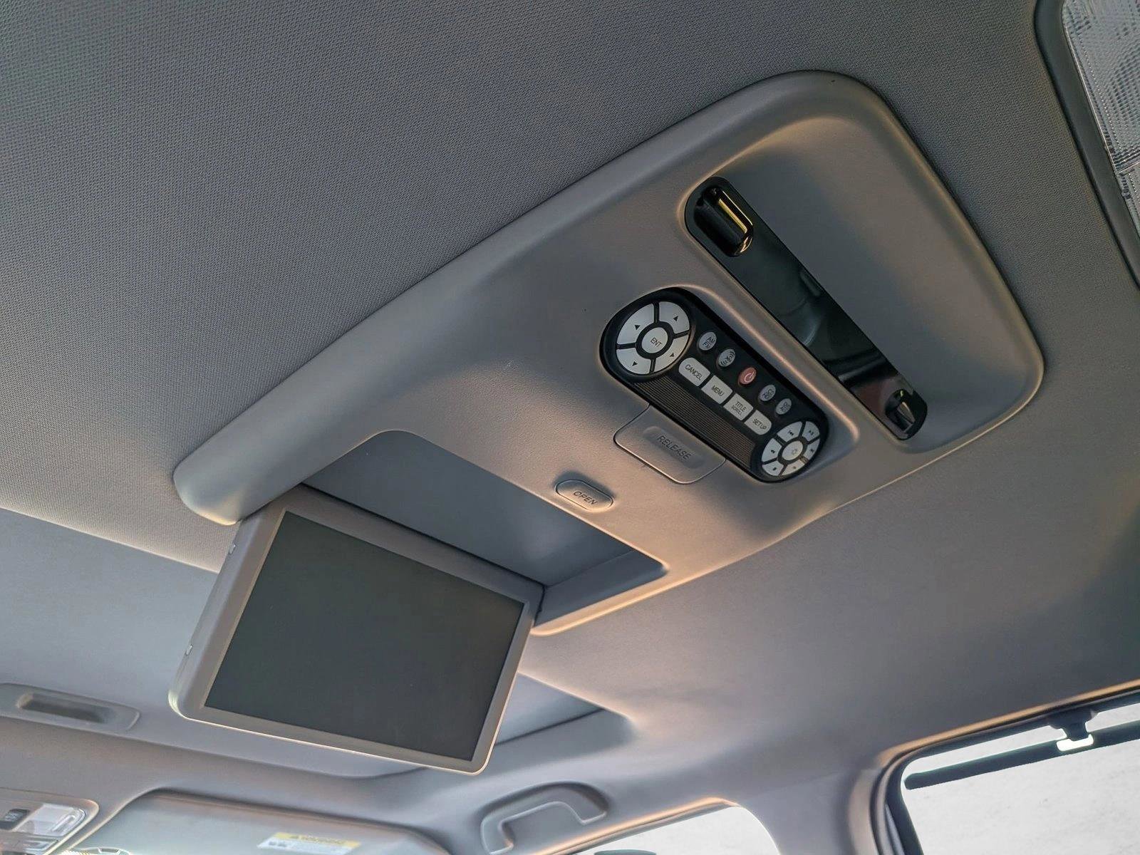 Used 2013 Honda Pilot Touring image 24
