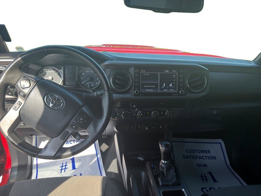 Used 2020 Toyota Tacoma TRD Sport w/ Technology Package AWD/4WD image 8