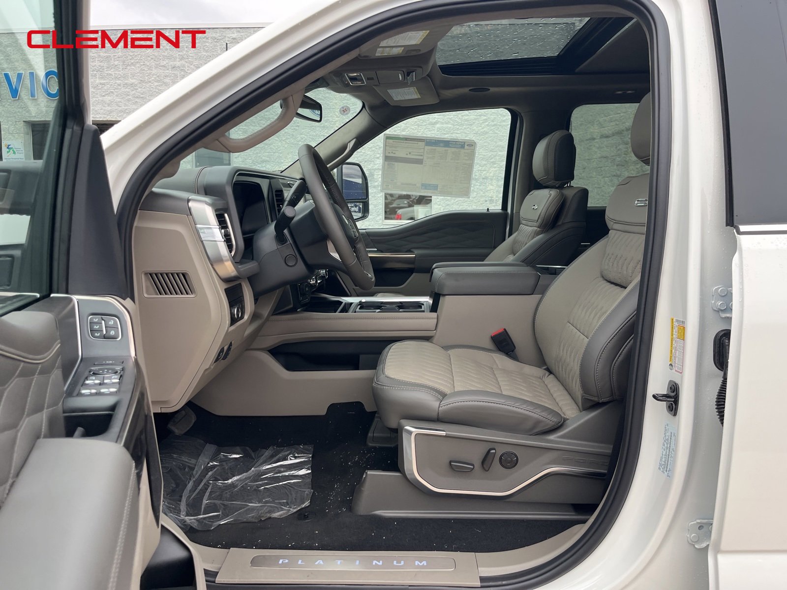 New 2026 Ford F250 Platinum image 34