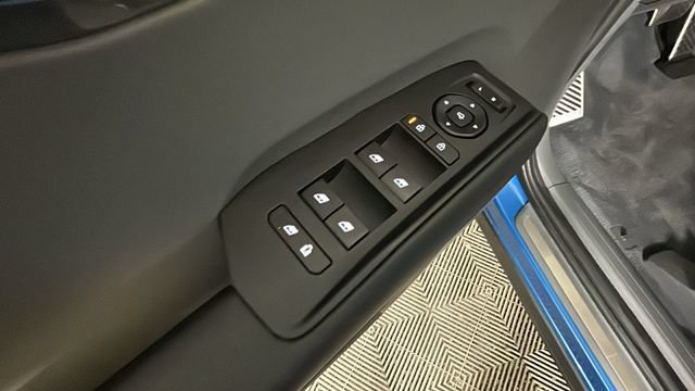 Used 2024 Kia EV9 GT-Line AWD/4WD image 11