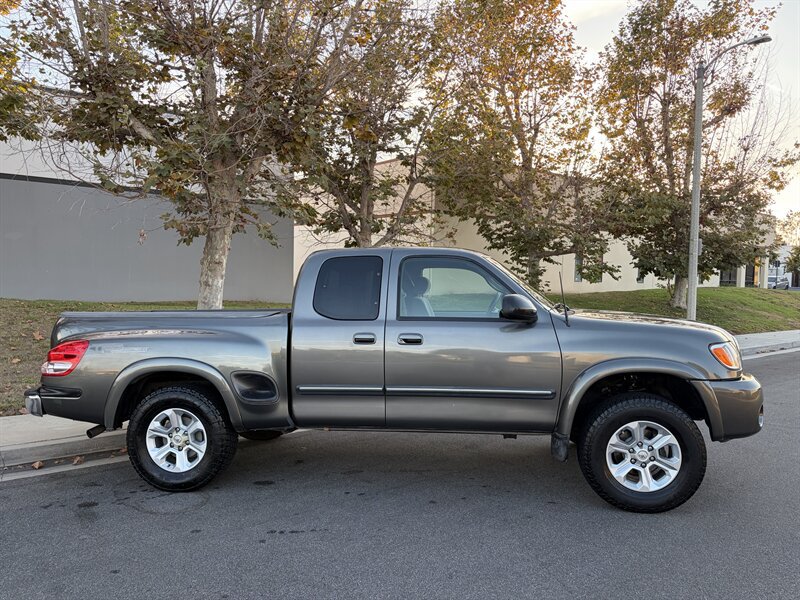 Used 2003 Toyota Tundra SR5 RWD image 2