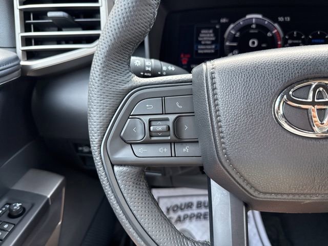 Used 2025 Toyota Sequoia Platinum image 24