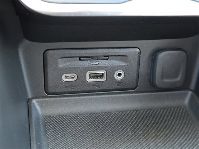 Used 2020 GMC Terrain SLE w/ Driver Convenience Package image 32