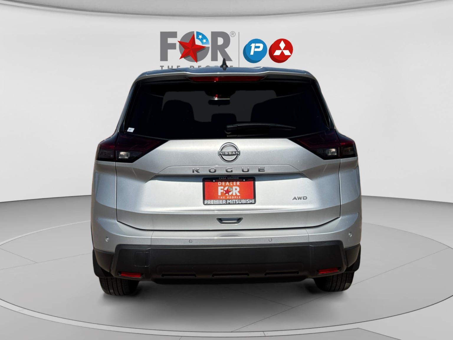 Used 2025 Nissan Rogue S AWD/4WD image 4