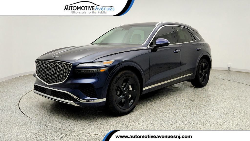 Used 2026 Genesis GV70 2.5T Select AWD/4WD image 1
