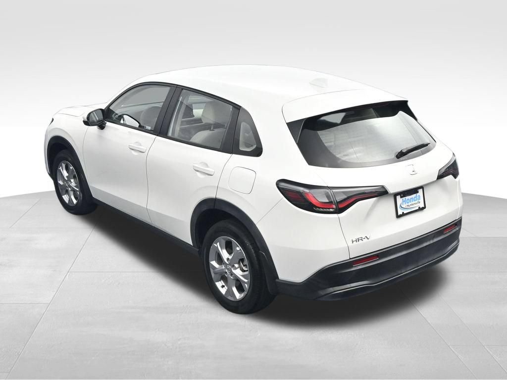 Used 2024 Honda HR-V LX image 32