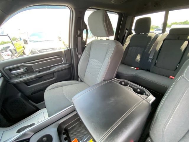Used 2025 RAM 2500 Big Horn AWD/4WD image 12