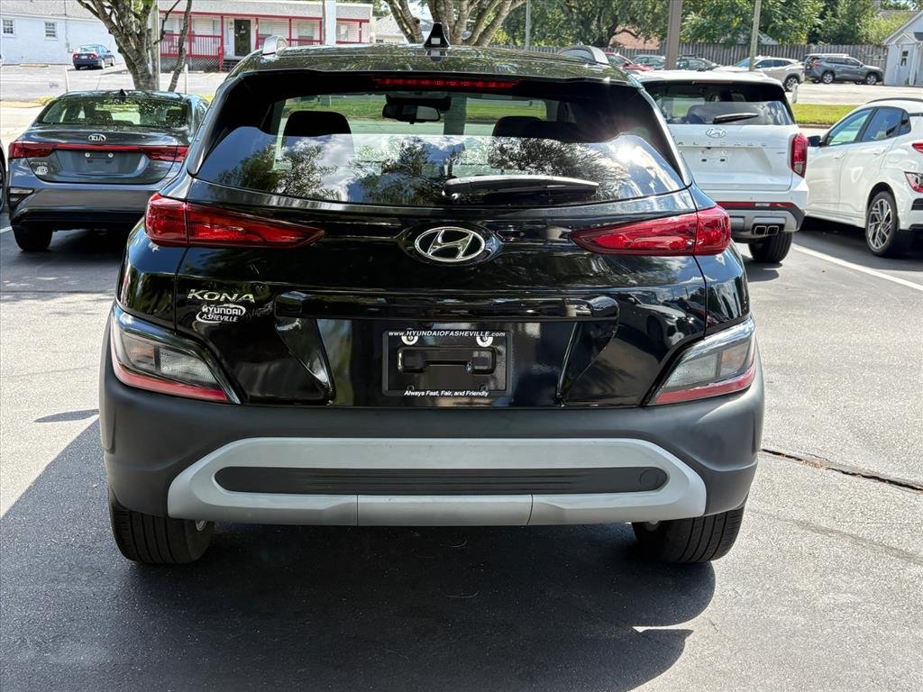 Certified 2023 Hyundai Kona SEL w/ Convenience Package FWD image 4