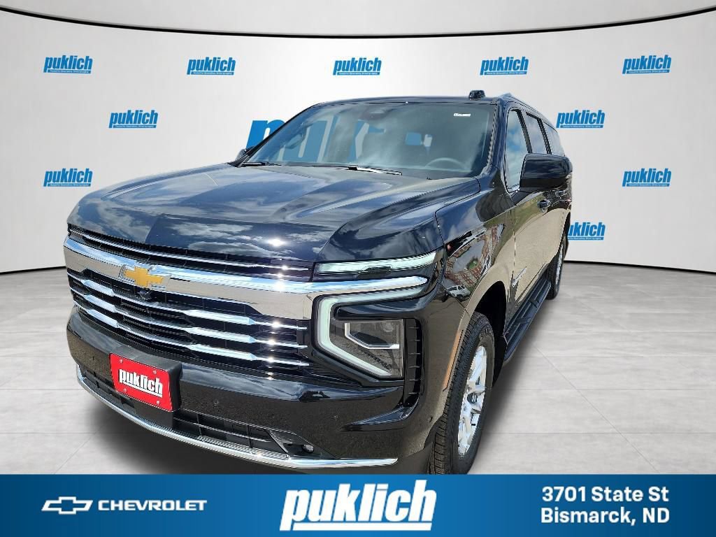 New 2026 Chevrolet Suburban LT w/ Comfort Package