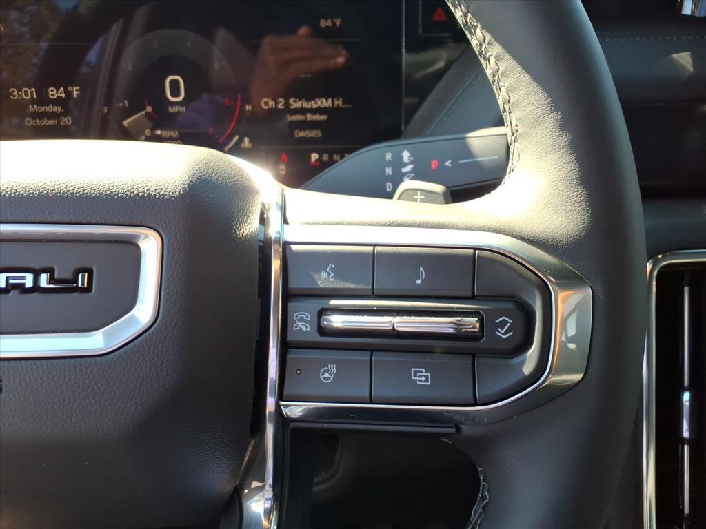 New 2026 GMC Yukon Denali w/ Sun & Power Step Package image 12