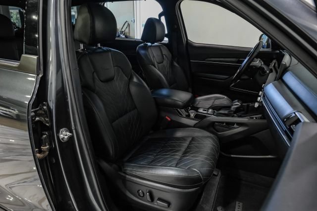 Used 2024 Kia Telluride EX X-Line AWD/4WD image 32