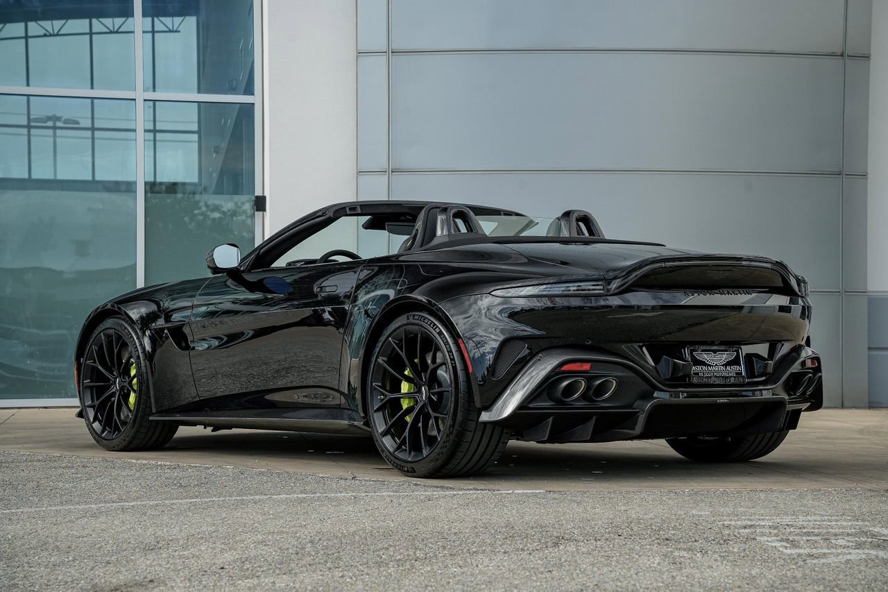 New 2026 Aston Martin V8 Vantage Roadster image 12