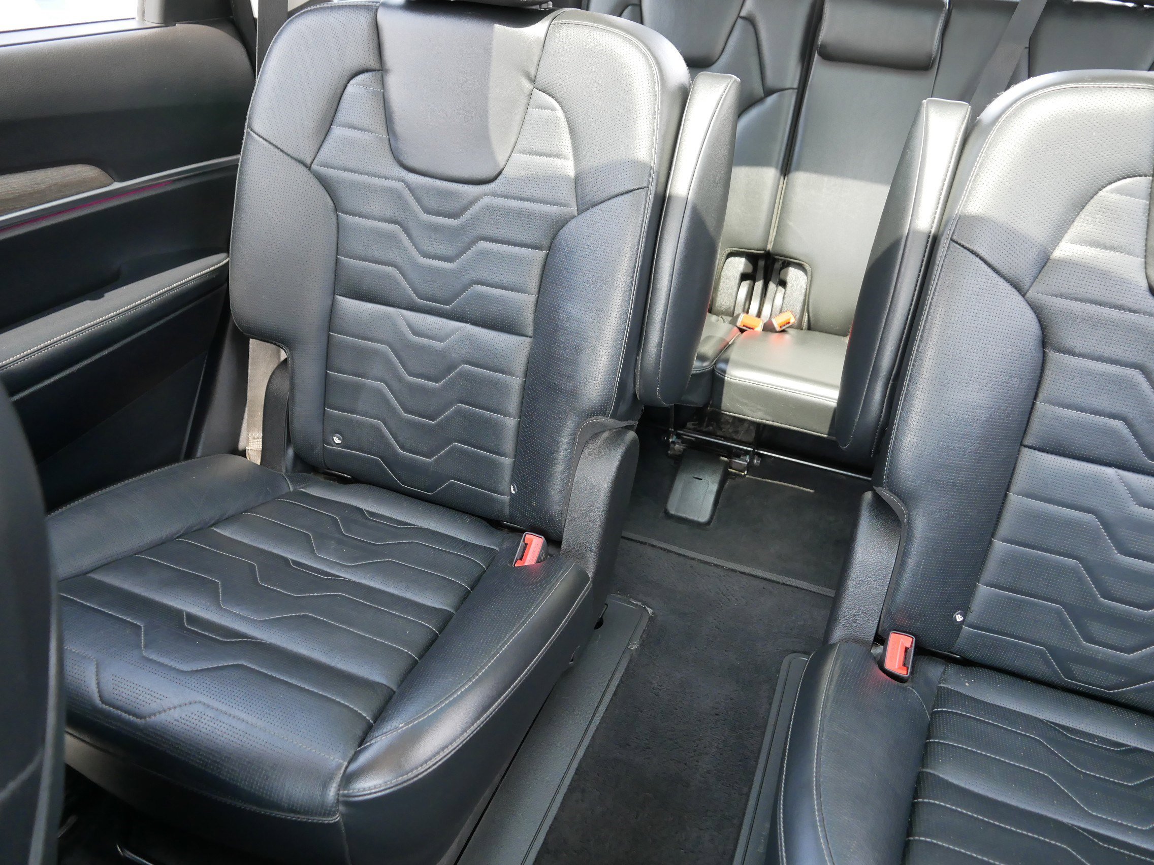 Used 2021 Kia Telluride SX w/ SX Prestige Package AWD/4WD image 12