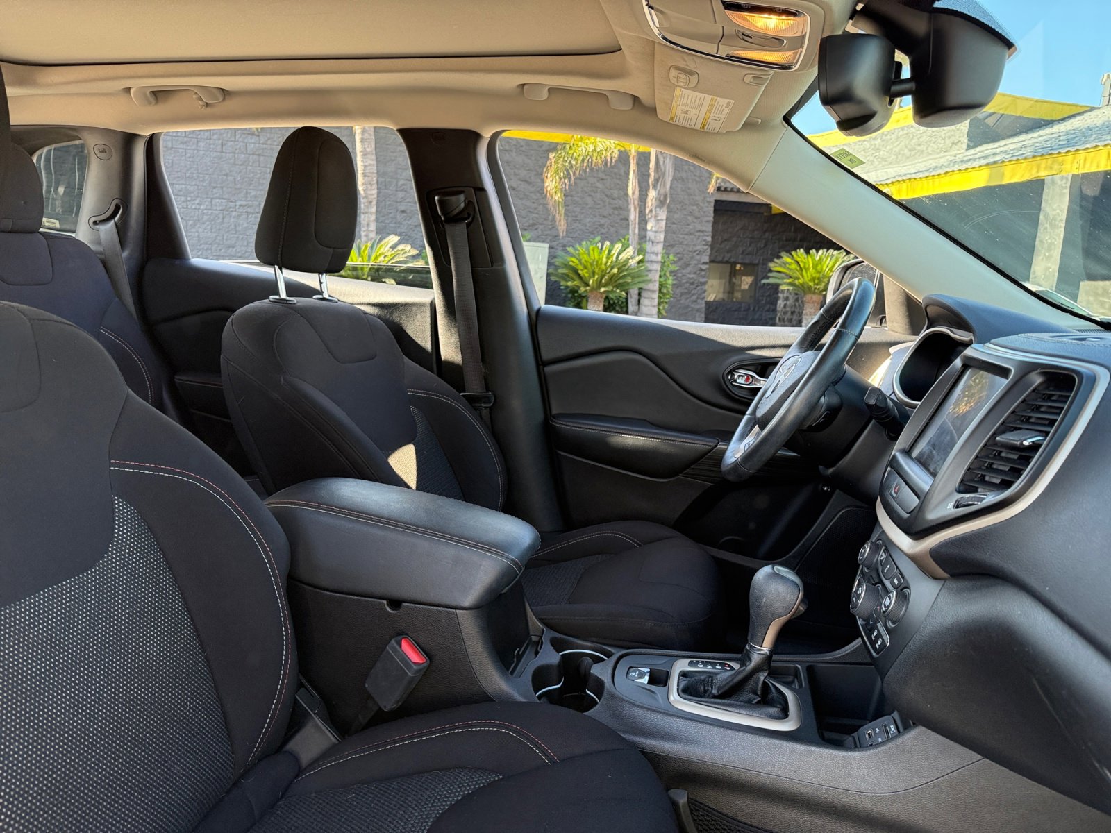 Used 2017 Jeep Cherokee 75th Anniversary image 19