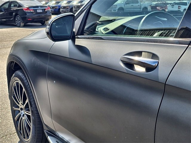 Used 2022 Mercedes-Benz GLC 300 image 11