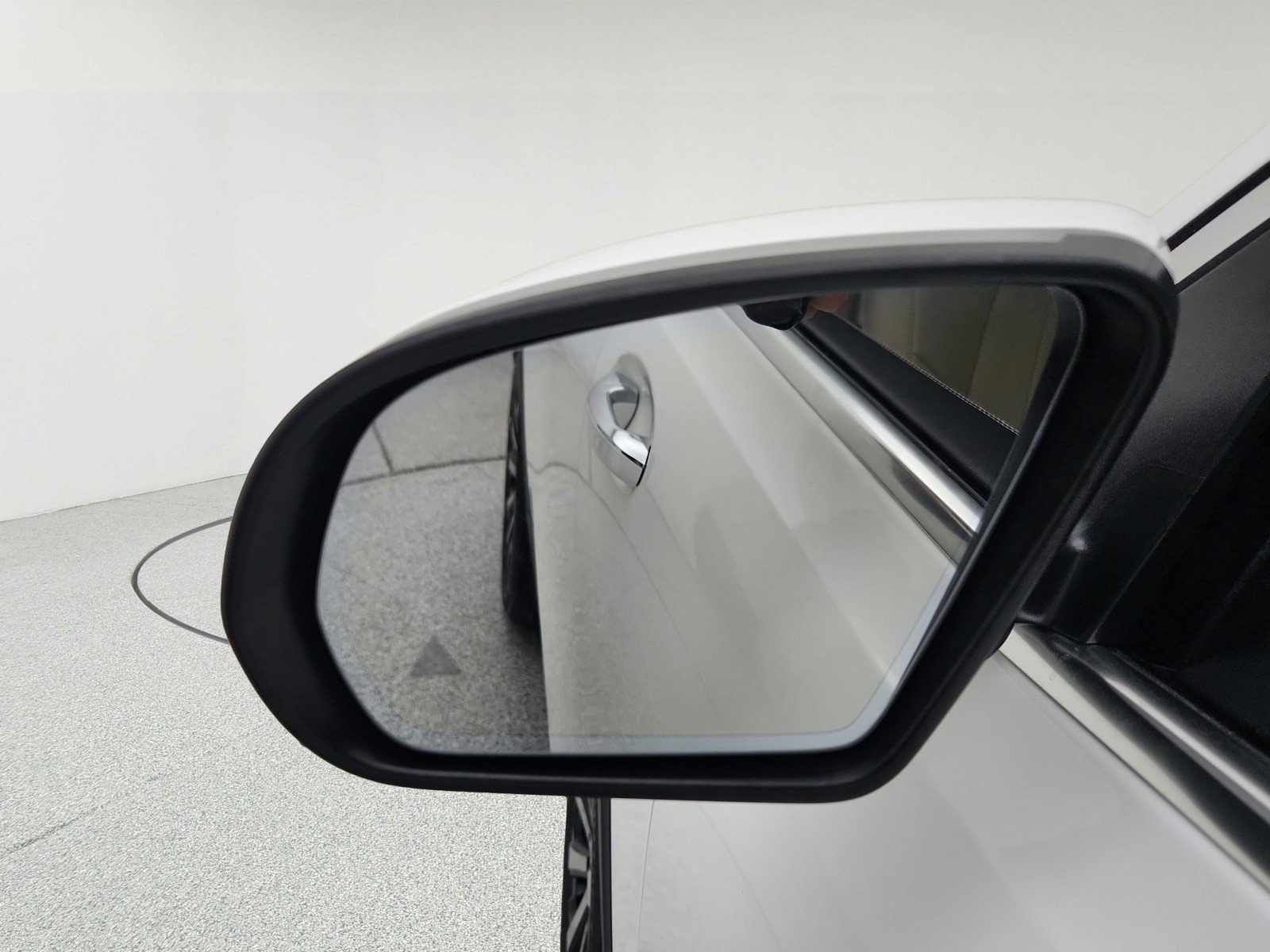Certified 2023 Mercedes-Benz GLB 250 image 22