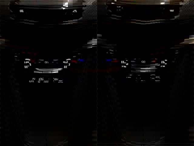 Certified 2023 Cadillac XT5 Premium Luxury w/ Technology Package image 32