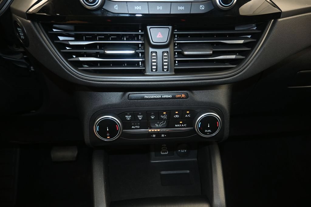 Used 2024 Ford Escape Active FWD image 17