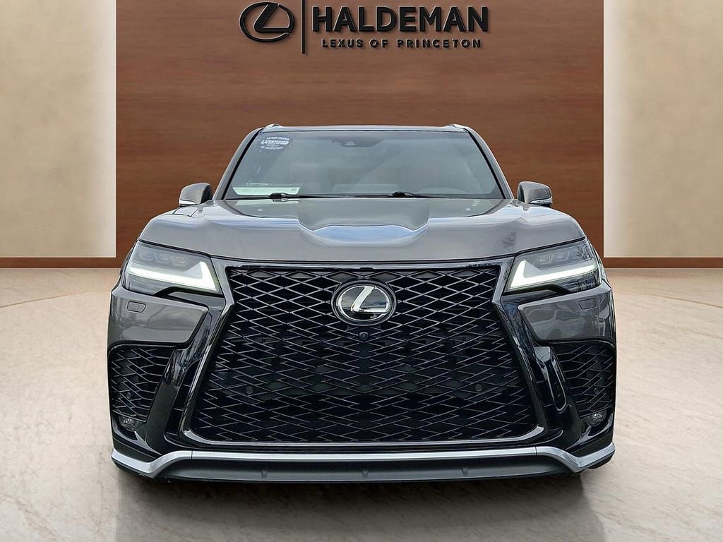Used 2024 Lexus LX 600 F Sport video 2