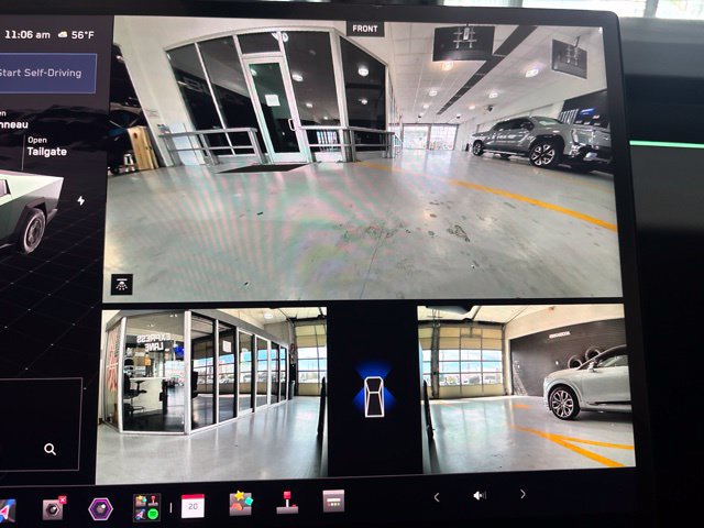 Used 2024 Tesla Cybertruck AWD Crew Cab image 23