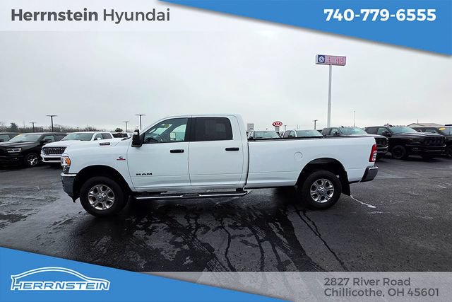 Used 2024 RAM 3500 Big Horn AWD/4WD image 4