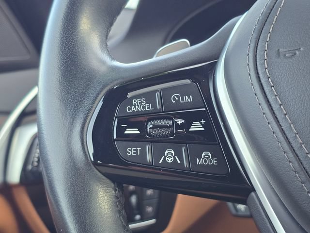 Used 2023 BMW 530e xDrive AWD/4WD image 25