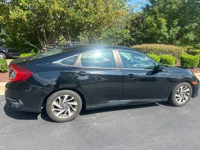 Used 2018 Honda Civic EX image 3