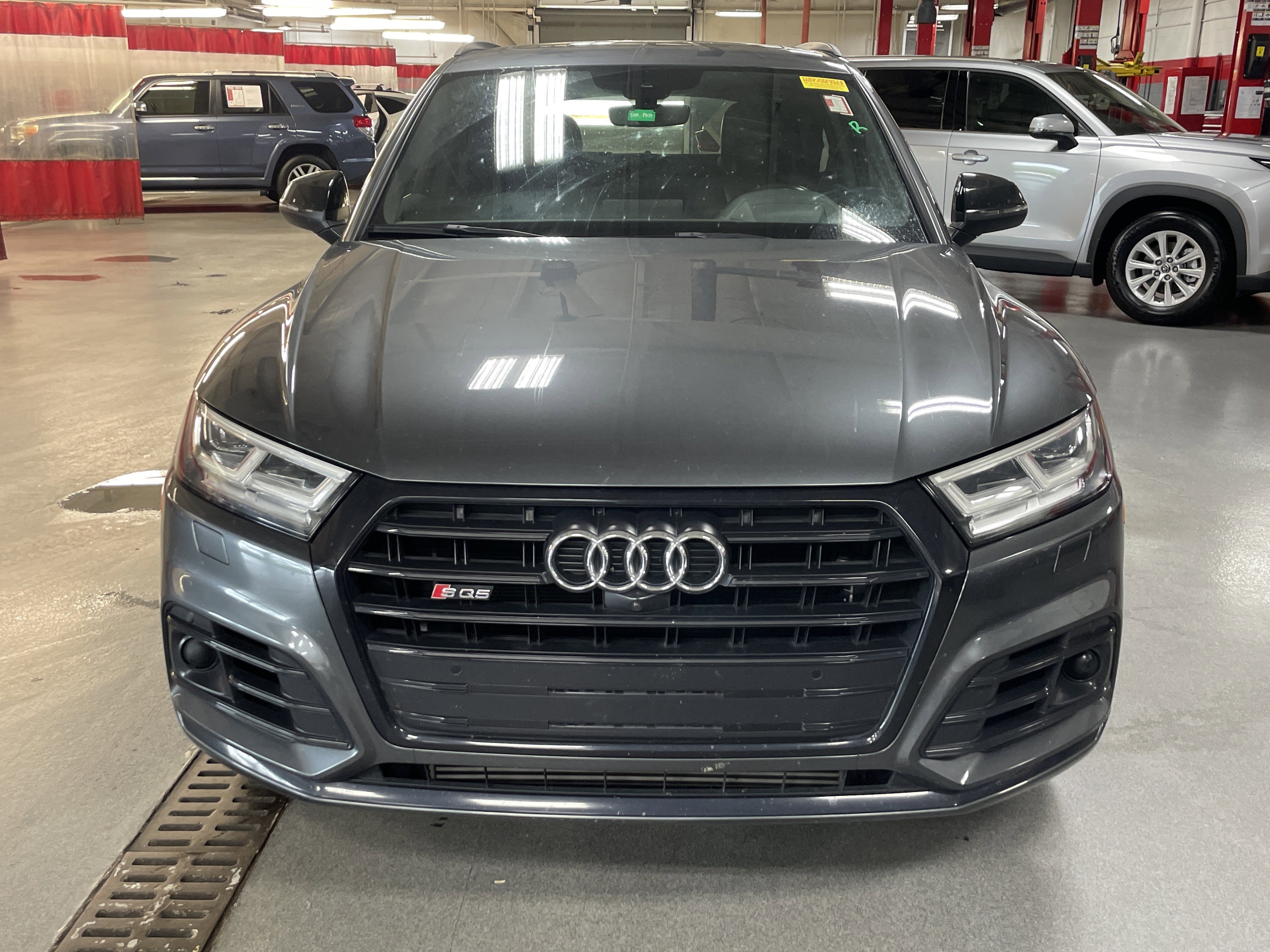 Used 2020 Audi SQ5 Prestige AWD/4WD image 3