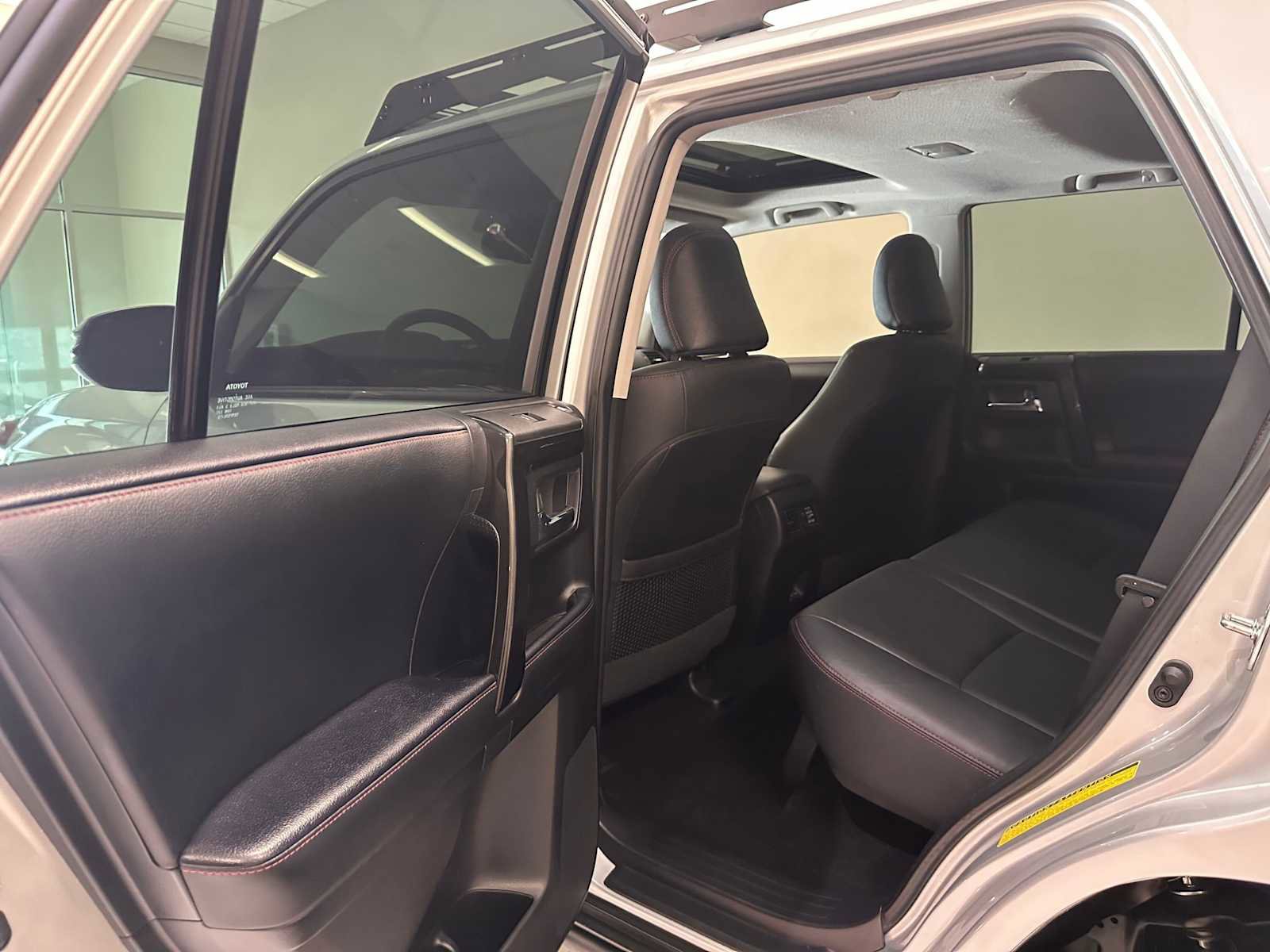 Certified 2024 Toyota 4Runner TRD Off-Road Premium w/ TRD Black Wheel Package (TMS) AWD/4WD image 25