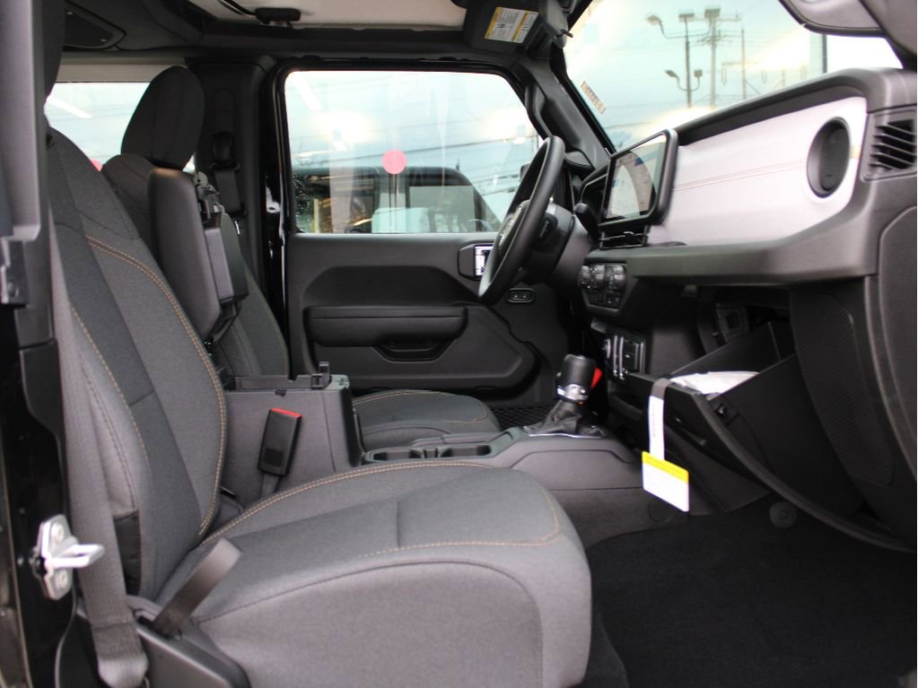 New 2026 Jeep Wrangler Sport AWD/4WD image 28