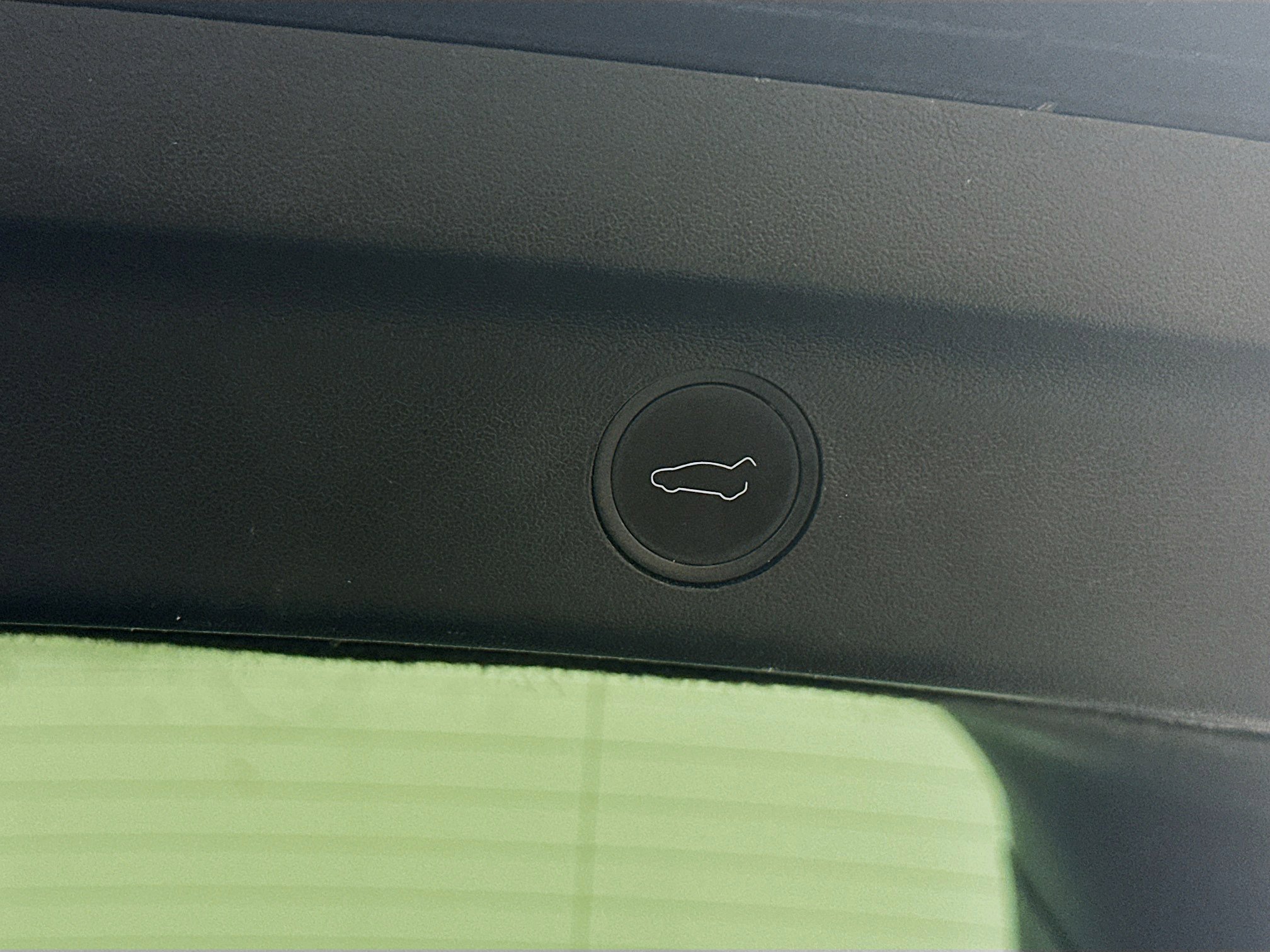 Used 2023 Tesla Model Y Long Range image 31