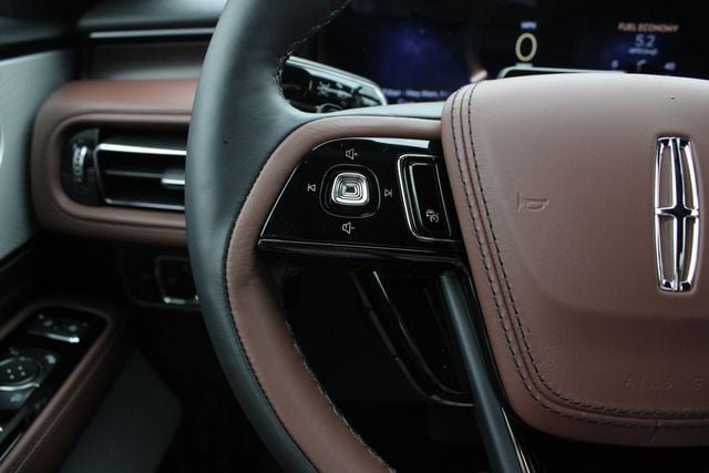 New 2026 Lincoln Aviator Reserve AWD/4WD image 40