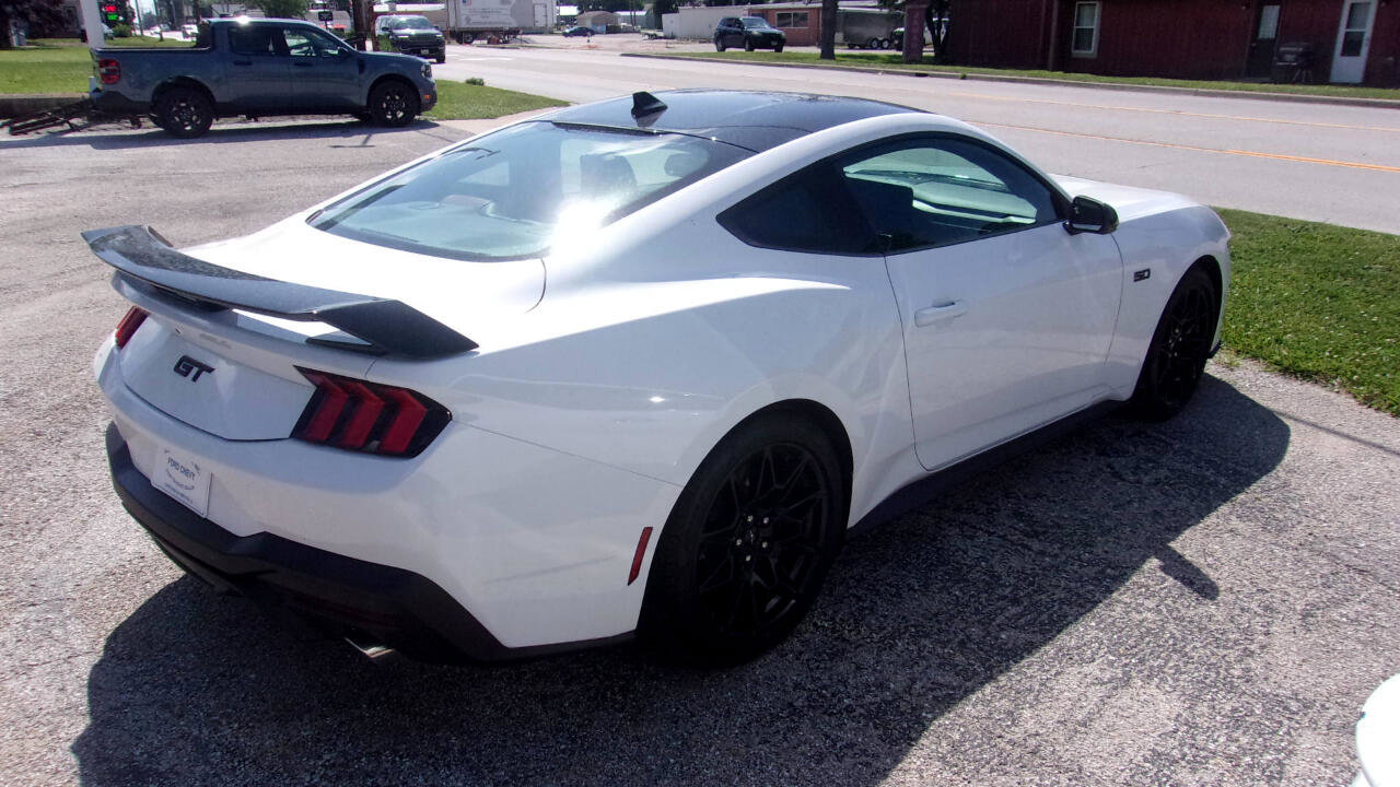 Used 2024 Ford Mustang GT Premium w/ GT Performance Package image 7