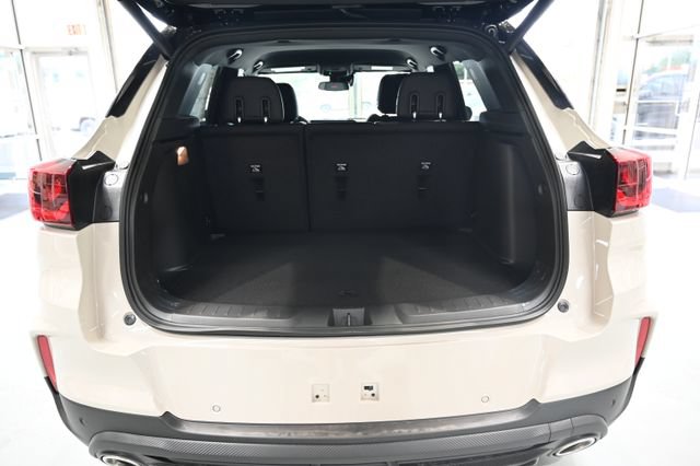 New 2026 Chevrolet TrailBlazer RS w/ Convenience Package FWD image 27