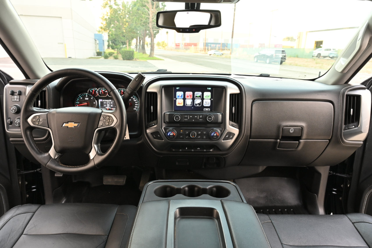 Used 2015 Chevrolet Silverado 1500 LTZ AWD/4WD image 11